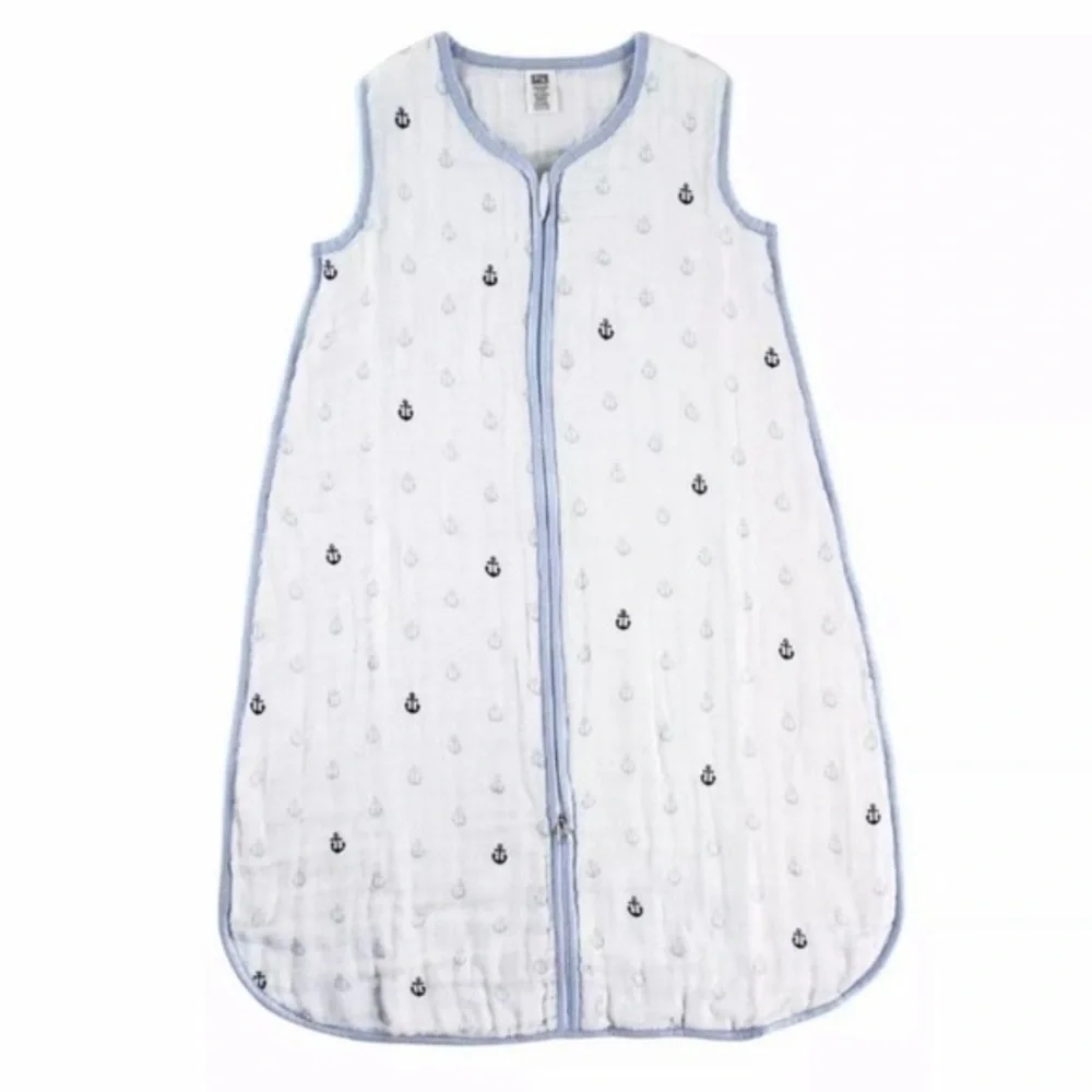 NWT. Hudson Baby Muslin Wearable Safe Sleeping Bag Blanket